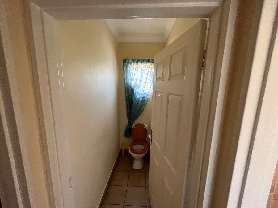 3 Bedroom Property for Sale in Zeerust North West